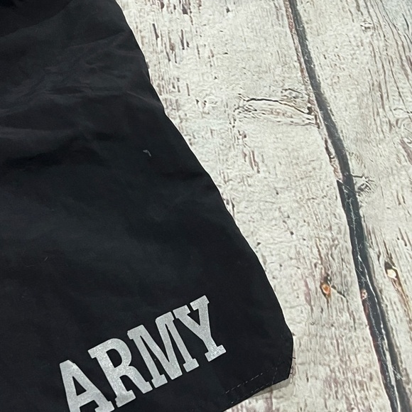 NWT Army Military Lightweight Official Uniform Sports Shorts - Picture 3 of 7